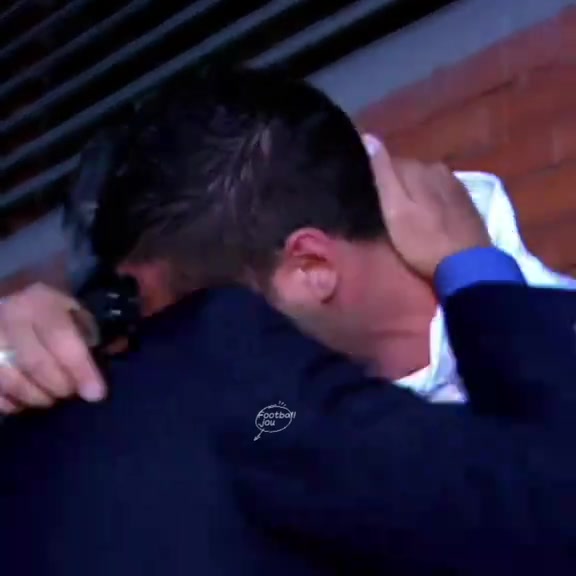 狂人依舊是少年網友盤點穆帥二十年間的經典瞬間